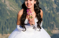 鲜花新娘写真,鲜花新娘写真，记录美好瞬间